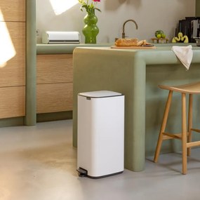 Cos de gunoi Brabantia Bo Pedal 1010120, 30 l, Inchidere usoara, Baza antiderapanta, Alb