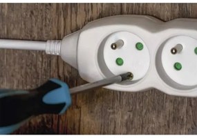 Prelungitor 3Z 5m alb