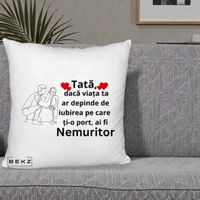 Cadou pentru Tata - Perna Personalizata Tata Nemuritor cu Inimi Rosii, 40x40 cm, Alb Pufos, Husa Detasabila, Perna Inclusa, BEKZ®