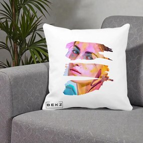 Perna Decorativa Portret Femeie Fragmentat Colorat, 40x40 cm, Alba Mata, Husa Detasabila, Perna Inclusa, BEKZ®