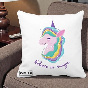 Perna Decorativa Unicorn Believe in Magic, 40x40 cm, Alba Mata, Husa Detasabila, Perna Inclusa, BEKZ®