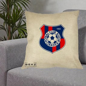 Perna Personalizata FC Bihor Oradea 1902 Fotbal, 40x40 cm, Crem, Husa Detasabila, Perna Inclusa, BEKZ®