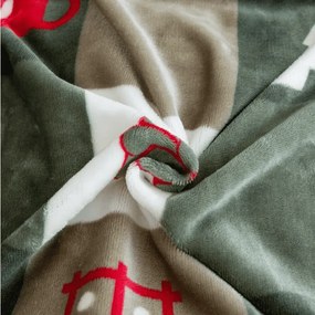 Set lenjerie cocolino CHRISTMAS SOCKS verzi + cearsaf Cocolino microplus cu elastic SOFT 180x200 cm alb, pat dublu