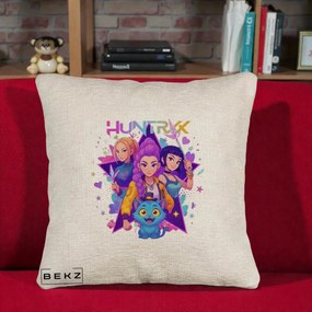 Perna Personalizata K-pop HUNTRX Trio cu Pisica Stele, 40x40 cm, Bej Canapea, Husa Detasabila, Perna Inclusa, BEKZ®
