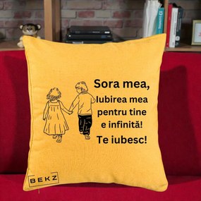 Cadou pentru Sora - Perna Personalizata Sora Mea Te Iubesc Copii Tinand Maini din Spate, 40x40 cm, Galben, Husa Detasabila, Perna Inclusa, BEKZ®
