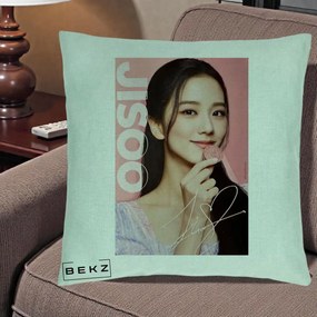 Perna Personalizata K-pop BLACKPINK Jisoo cu Semnatura si Fond Roz, 40x40 cm, Verde Menta, Husa Detasabila, Perna Inclusa, BEKZ®