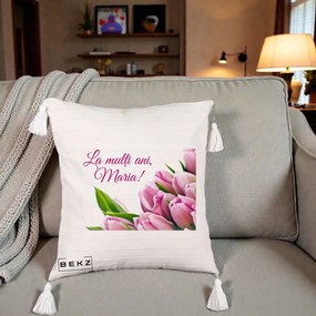 Cadou de Onomastica - Perna Personalizata La Multi Ani Maria Lalele, 40x40 cm, Bej cu Franjuri, Husa Detasabila, Perna Inclusa, BEKZ®