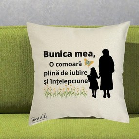 Cadou pentru Bunica - Perna Personalizata Bunica Mea Comoara Iubire Intelepciune Varianta Extinsa, 40x40 cm, Ecru, Husa Detasabila, Perna Inclusa, BEKZ®