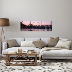 Tablou cu palatul din Praga și Vltava (cu ceas) (90x30 cm)