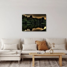 Tablou pe sticlă cu lac în pădure (70x50 cm)