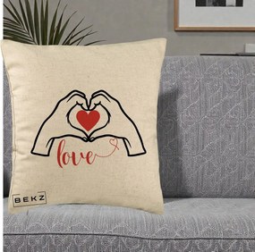 Perna Decorativa Love Maini Inima cu Inscriptie Love Rosu, 40x40 cm, Bej, Husa Detasabila, Perna Inclusa, BEKZ®