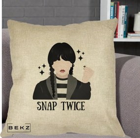 Perna Personalizata Wednesday Snap Twice, 40x40 cm, Crem, Husa Detasabila, Perna Inclusa, BEKZ®