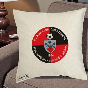 Perna Personalizata FK Csikszereda 1904 Fotbal, 40x40 cm, Ecru, Husa Detasabila, Perna Inclusa, BEKZ®