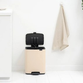 Cos de gunoi Brabantia Bo Pedal 1010123, 12 l, Inchidere usoara, Baza antiderapanta, Bej