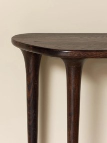 Consolă din lemn de stejar, cu blat semioval și picioare conice, maro antichizat, finisaj satinat, 132×27×75 cm, „Calvin"