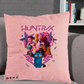 Perna Personalizata K-pop HUNTRX Trio 3D cu Pisica Fulgere, 40x40 cm, Roz, Husa Detasabila, Perna Inclusa, BEKZ®
