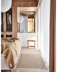 Pătură galben ocru din amestesc de lână 140x200 cm Ylva Ochre – Pappelina