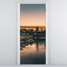 Fototapet pentru ușă - Orășel cu port (95x205cm)