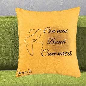 Cadou pentru Cumnata - Perna Personalizata Cea mai Buna Cumnata cu Silueta Dama si Pete Violet, 40x40 cm, Galben, Husa Detasabila, Perna Inclusa, BEKZ®