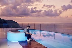 Pat de zi exterior cu spatar fix ULM