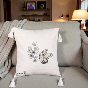 Perna Decorativa Fluture si Flori Linie Monocroma, 40x40 cm, Bej cu Franjuri, Husa Detasabila, Perna Inclusa, BEKZ®