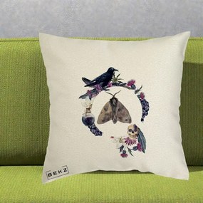 Perna Decorativa Gothic Wreath Corb Moliu Craniu, 40x40 cm, Ecru, Husa Detasabila, Perna Inclusa, BEKZ®