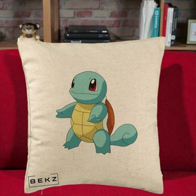 Perna Personalizata Squirtle Pokemon, 40x40 cm, Bej, Husa Detasabila, Perna Inclusa, BEKZ®