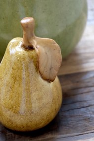 Decorațiune din ceramică în formă de pară galben cald, H18,5 cm, Ø11,5 cm
