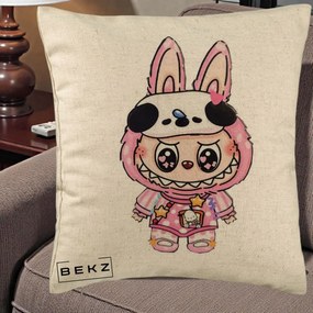 Perna Personalizata Labubu Panda-Bunny Roz, 40x40 cm, Bej, Husa Detasabila, Perna Inclusa, BEKZ®