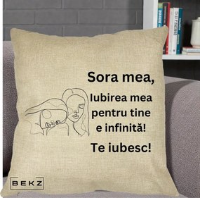 Cadou pentru Sora - Perna Personalizata Sora Mea Te Iubesc Line Art Portrete Fata in Fata, 40x40 cm, Crem, Husa Detasabila, Perna Inclusa, BEKZ®