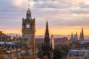 Fotografie Edinburgh Skyline, Balmoral Clocktower, Scotland, joe daniel price