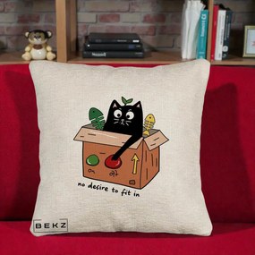 Perna Decorativa Pisica in Cutie No Desire to Fit In, 40x40 cm, Bej Canapea, Husa Detasabila, Perna Inclusa, BEKZ®