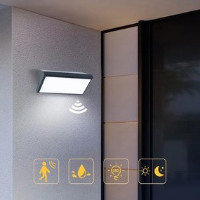 Aplică LED de exterior cu senzor Brilagi TRIANGLE LED/20W/230V antracit