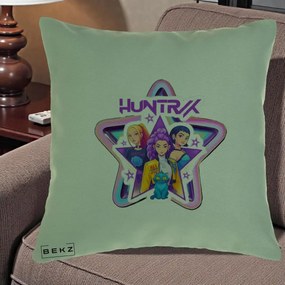Perna Personalizata K-pop HUNTRX Trio Stea cu Pisica, 40x40 cm, Verde, Husa Detasabila, Perna Inclusa, BEKZ®