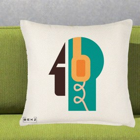 Perna Personalizata Retro Casti Muzicale, 40x40 cm, Crem Reliefat, Husa Detasabila, Perna Inclusa, BEKZ®
