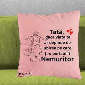 Cadou pentru Tata - Perna Personalizata Tata Supererou Nemuritor, 40x40 cm, Roz, Husa Detasabila, Perna Inclusa, BEKZ®
