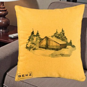 Perna Decorativa Cabana de Iarna in Padure, 40x40 cm, Galben, Husa Detasabila, Perna Inclusa, BEKZ®