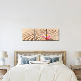 Tablou cu piatră și floare pe nisip (cu ceas) (90x30 cm)