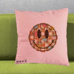 Perna Decorativa Smiley Face de Toamna cu Tartan si Dovlecei, 40x40 cm, Roz, Husa Detasabila, Perna Inclusa, BEKZ®