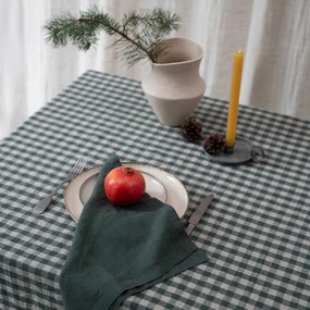 Față de masă din in 140x200 cm Forest Green Gingham – Linen Tales