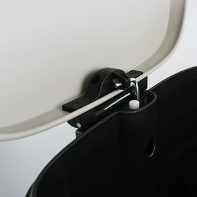 Coș de gunoi alb mat cu pedală din oțel 50 l Akira – Spirella