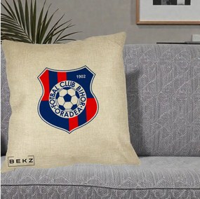 Perna Personalizata FC Bihor Oradea 1902 Fotbal, 40x40 cm, Crem, Husa Detasabila, Perna Inclusa, BEKZ®