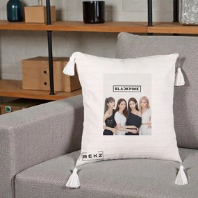 Perna Personalizata K-pop BLACKPINK Foto Grup-Negru, 40x40 cm, Bej cu Franjuri, Husa Detasabila, Perna Inclusa, BEKZ®