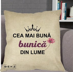 Cadou pentru Bunica - Perna Personalizata Cea Mai Buna Bunica Din Lume Coroana Mov Floare Roz, 40x40 cm, Crem, Husa Detasabila, Perna Inclusa, BEKZ®