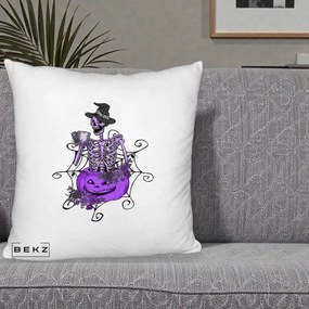 Perna Decorativa Schelet Vrajitor cu Dovleac Violet Halloween, 40x40 cm, Alb Pufos, Husa Detasabila, Perna Inclusa, BEKZ®