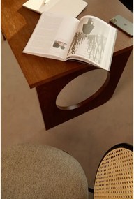 Birou Woodman Bau, maro