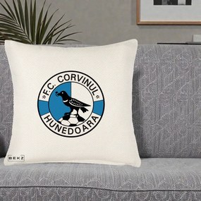 Perna Personalizata FC Corvinul Hunedoara Fotbal, 40x40 cm, Crem Reliefat, Husa Detasabila, Perna Inclusa, BEKZ®