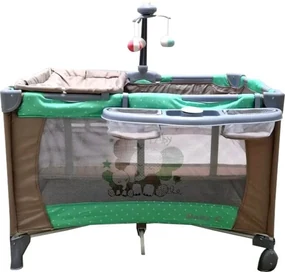 Patut Pliabil si Tarc copii Baby Care™ PRO FMAT, 2 Niveluri de inaltime, Cu melodii si Masa infasat, Carusel cu jucarii din plus, Plasa insecte,