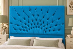 Pat tapițat Chesterfield din catifea Venezia 160×200 cm, albastru deschis, cu ladă de depozitare