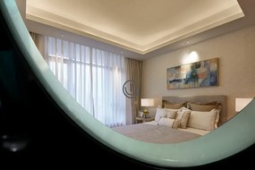 RESIGILAT- Set Amelia, Masă de toaletă pentru machiaj cu oglindă iluminată bandă LED, control touch, 4 sertare, scaun, Negru